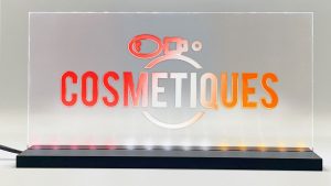 Enseigne lumineuse LED « Cosmétiques » 2 Basic+