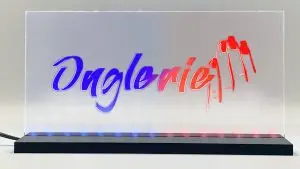 Enseigne LED animée « Onglerie » Basic Pro