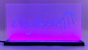 Enseigne lumineuse LED « Onglerie » 2D+